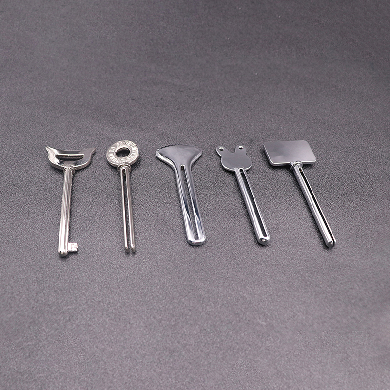 Metalen Tandpasta Dispenser Gezichtsreiniger Tandpasta Tube Squeezer Sleutelvorm Cosmetica Tube Squeezer Metalen Tandpasta Dispenser Gezichtsreiniger Tandpasta Tube Squeezer Sleutelvorm Cosmetica Tube Squeezer