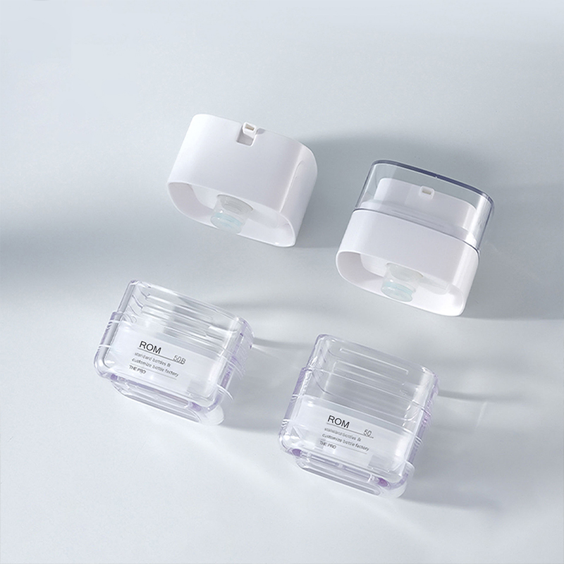 Cosmetische whitening crème Ailess pot Vierkante pot van 50 g Vierkante afgesneden hoeken Gezichtscrèmefles 30 g gezichtscrème voor kinderen Airless pot Cosmetische whitening crème Ailess pot Vierkante pot van 50 g Vierkante afgesneden hoeken Gezichtscrèmefles 30 g gezichtscrème voor kinderen Airless pot