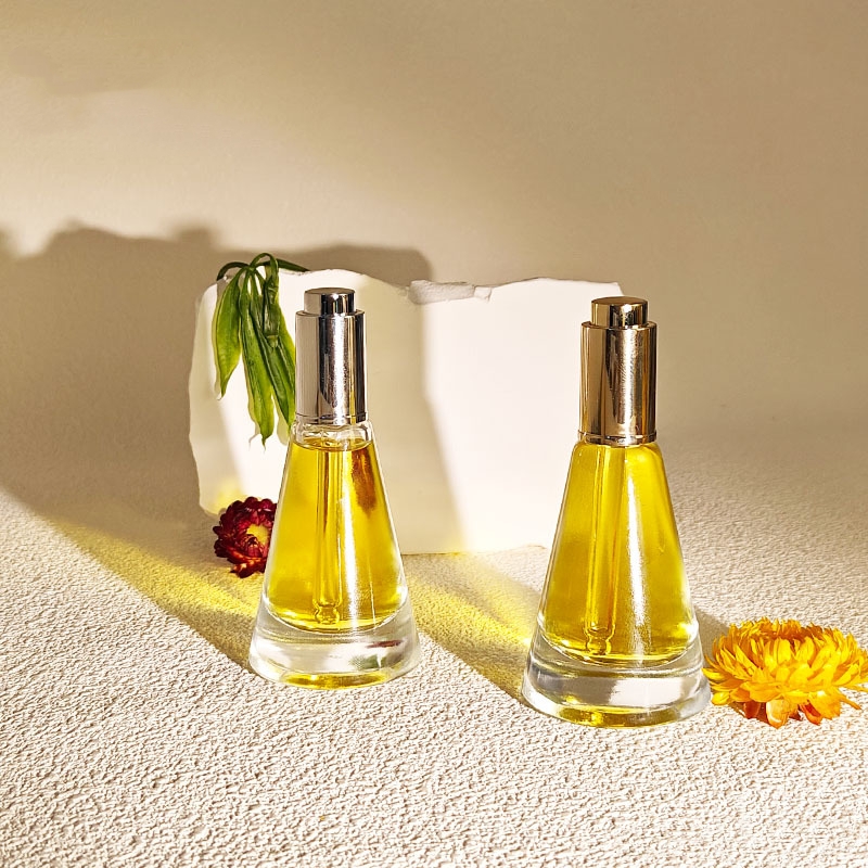 Conische glazen cosmetische druppelflesje met etherische olie Conische glazen cosmetische druppelflesje met etherische olie