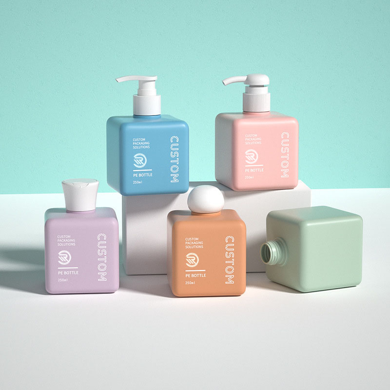 Populaire gerecyclede PET-plastic vierkante huidverzorgingsshampoo Lichaamsboterolieflessen 150 ml, 200 ml, 250 ml maten met zeefdruk
